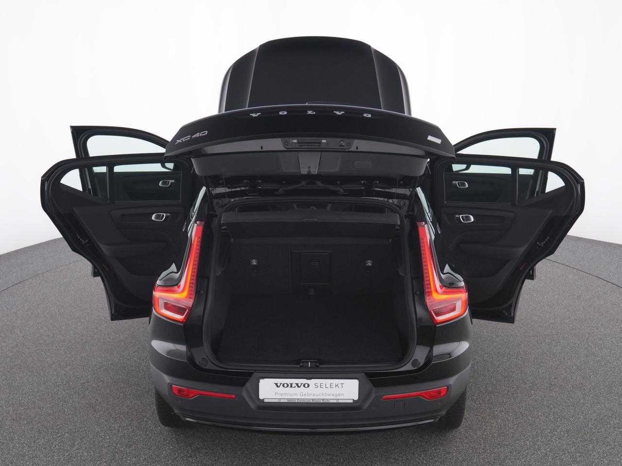 Volvo  XC 40