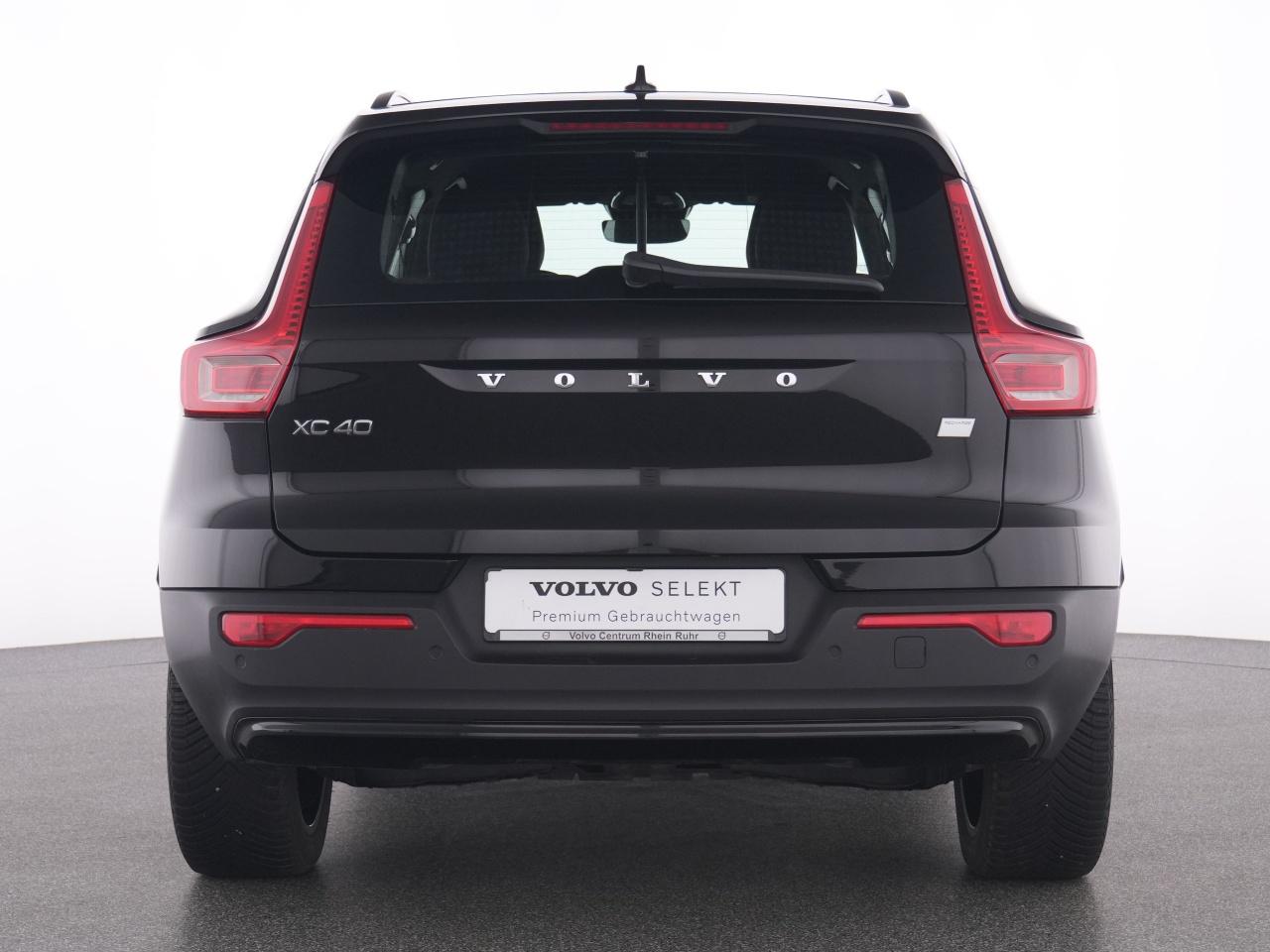 Volvo  XC 40