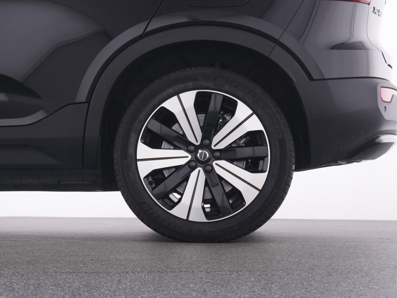 Volvo  XC 40