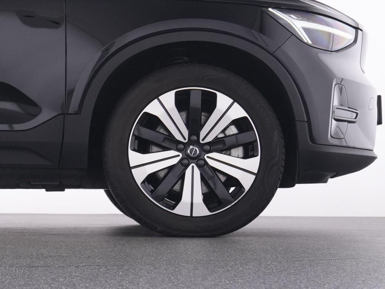 Volvo  XC 40