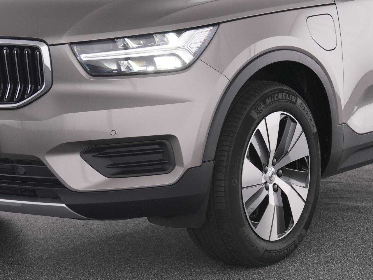 Volvo  XC 40