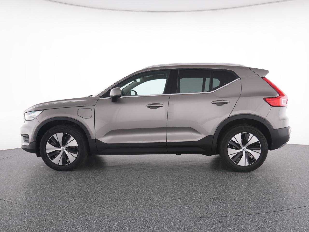Volvo  XC 40