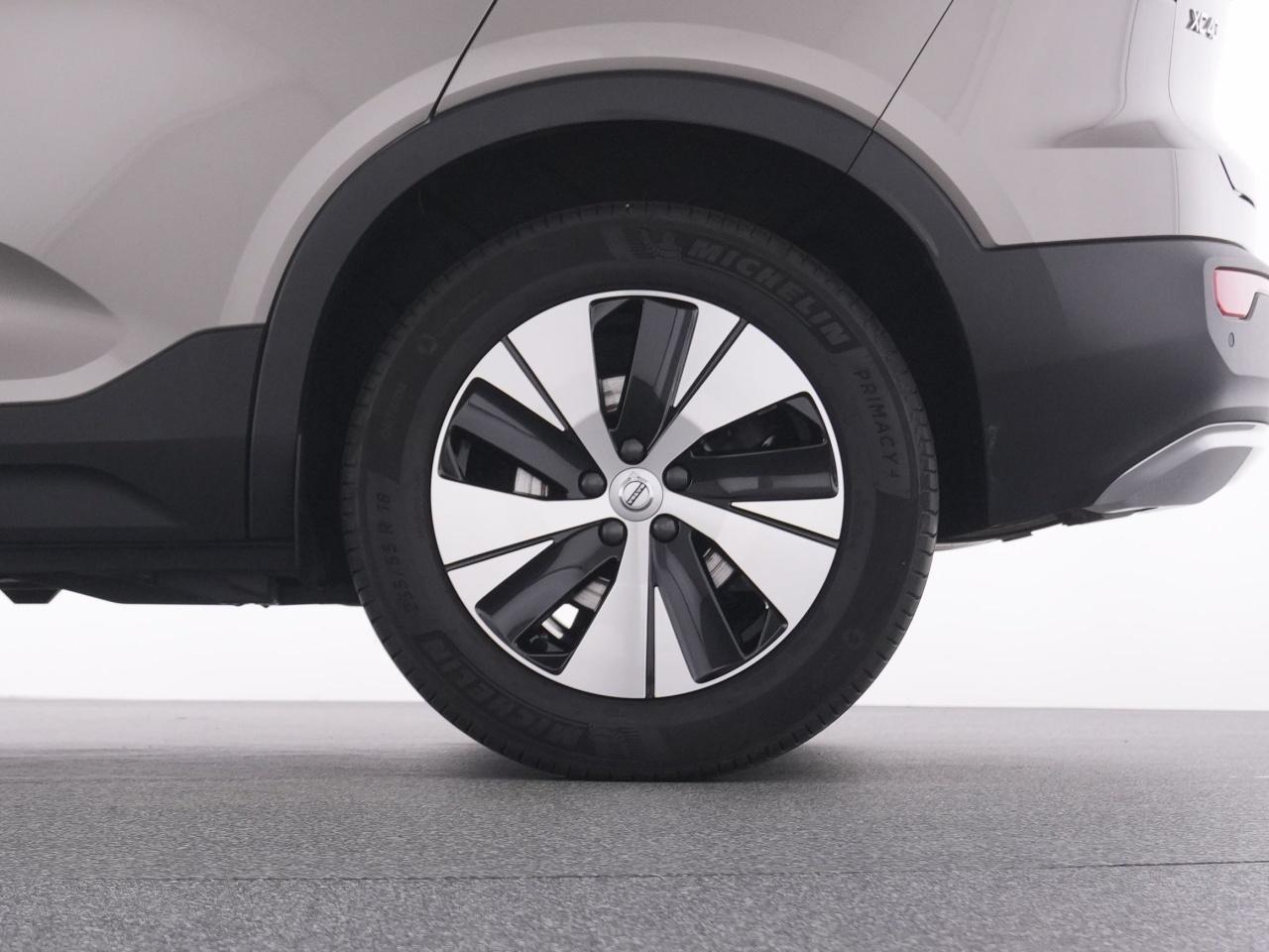 Volvo  XC 40