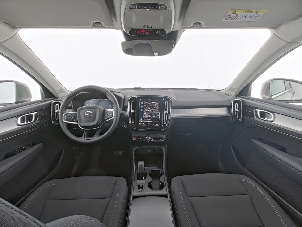 Volvo  XC 40
