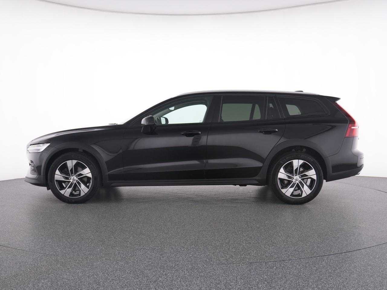 Volvo  CC