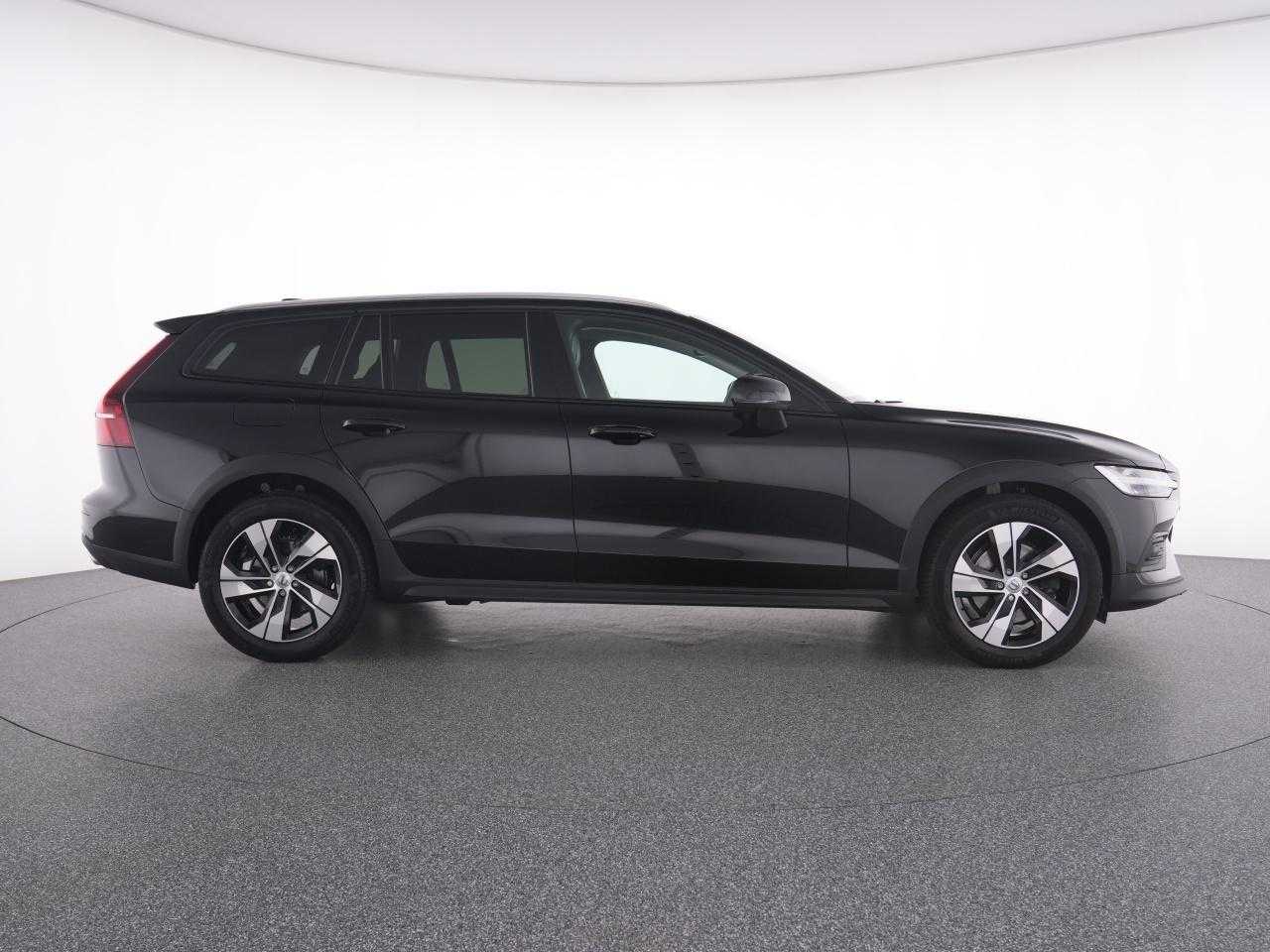 Volvo  CC