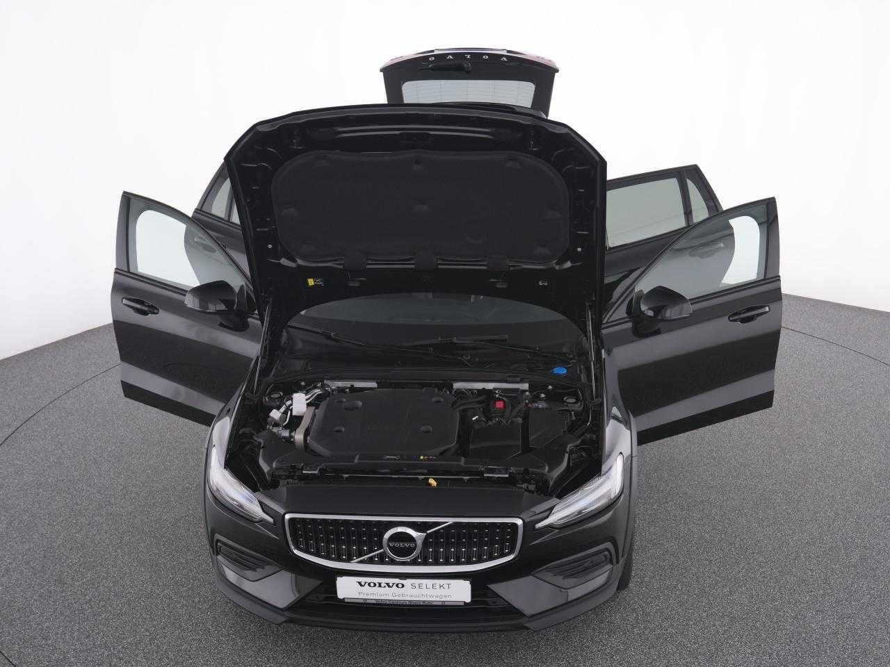 Volvo  CC