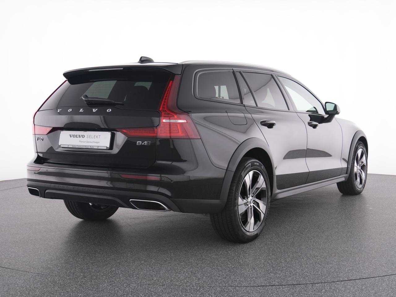 Volvo  CC