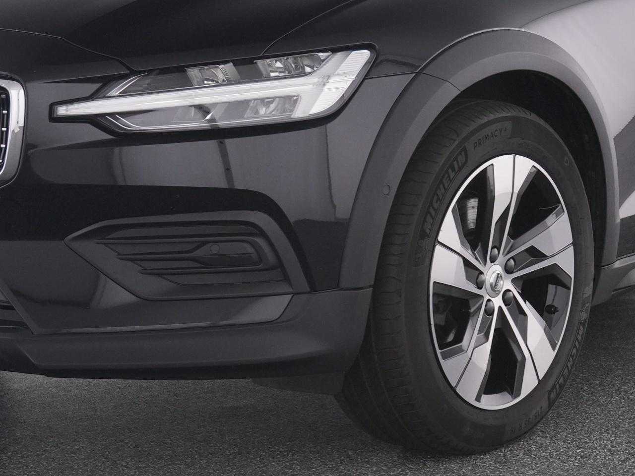 Volvo  V60