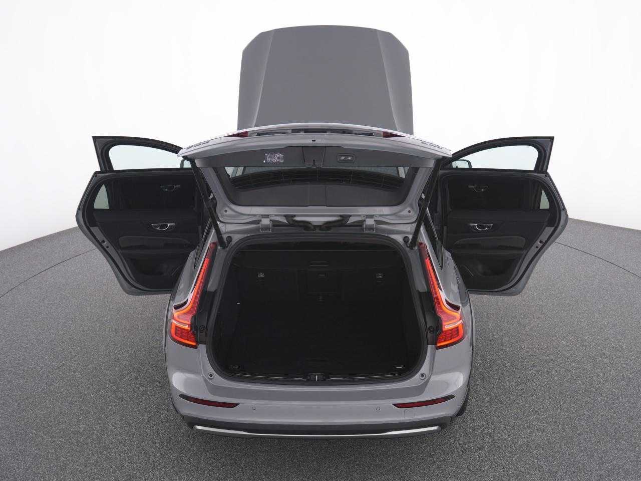 Volvo  CC