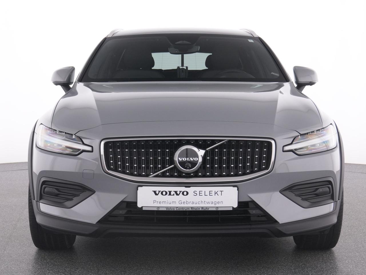 Volvo  CC