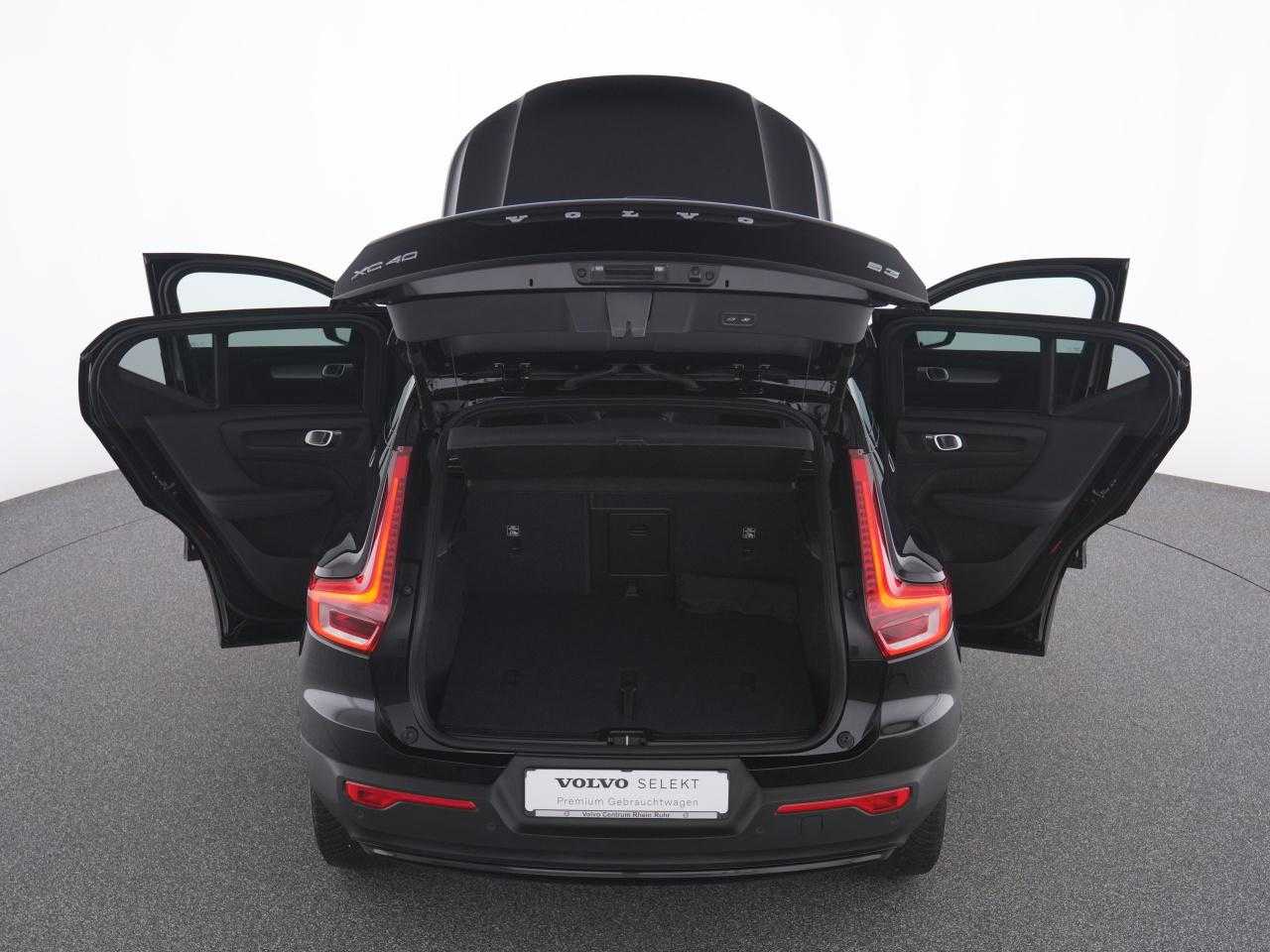 Volvo  XC 40