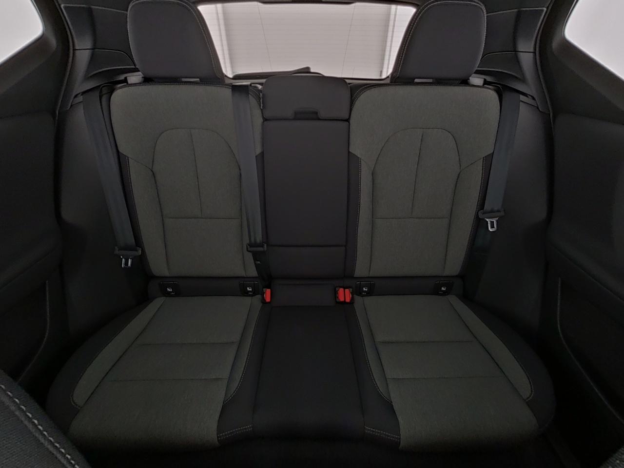 Volvo  XC 40