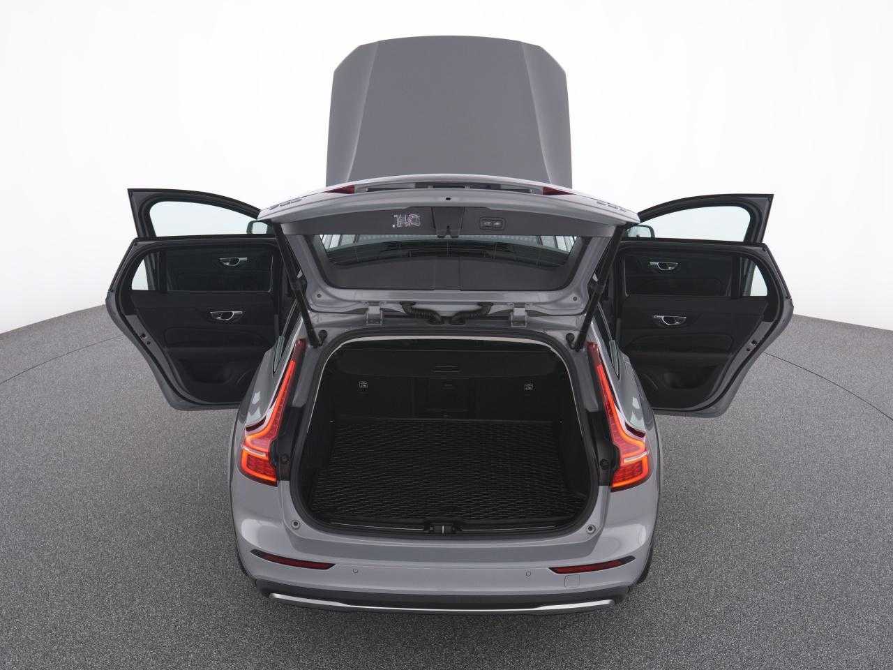 Volvo  V60 CC
