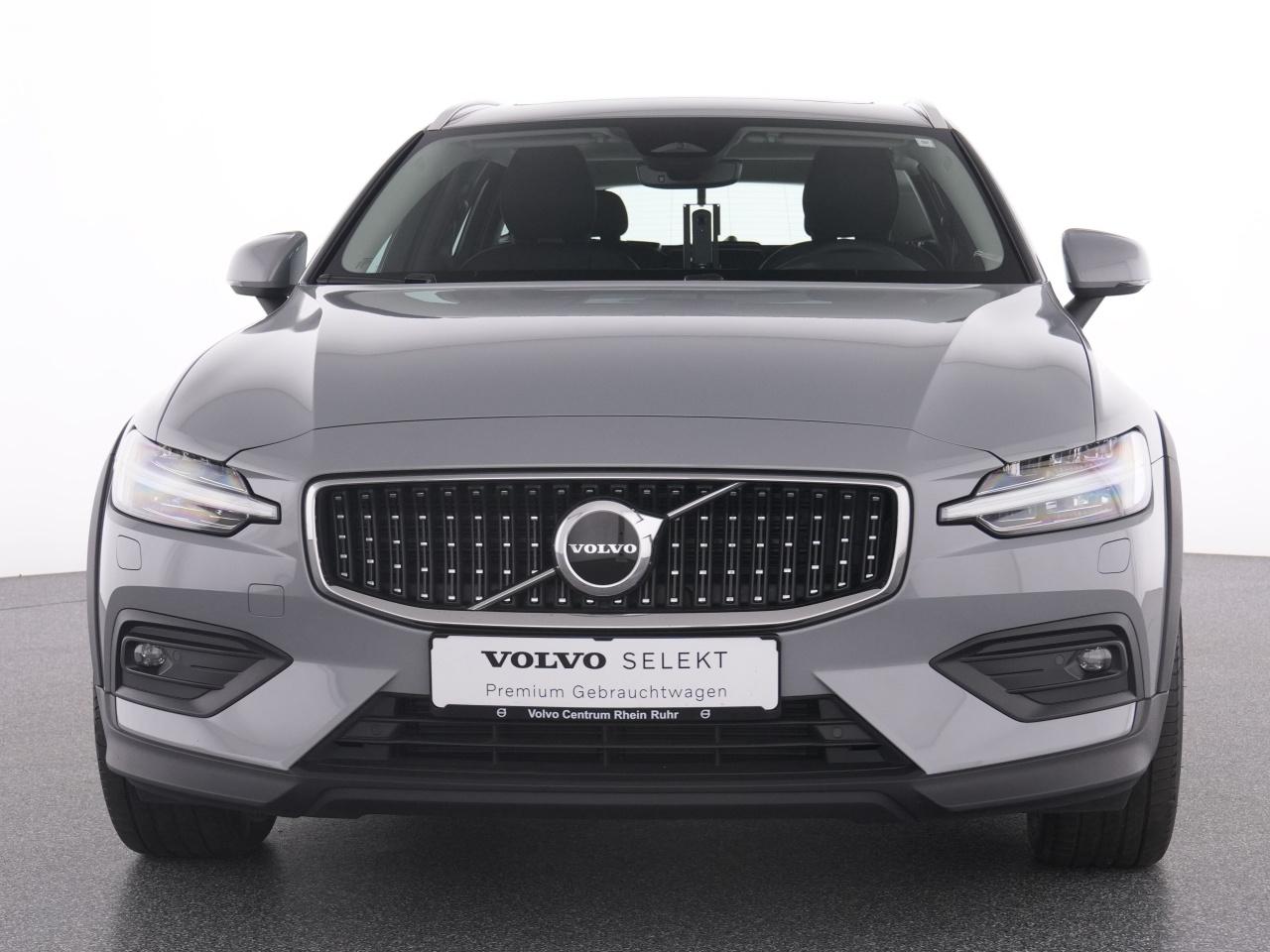 Volvo  V60 CC