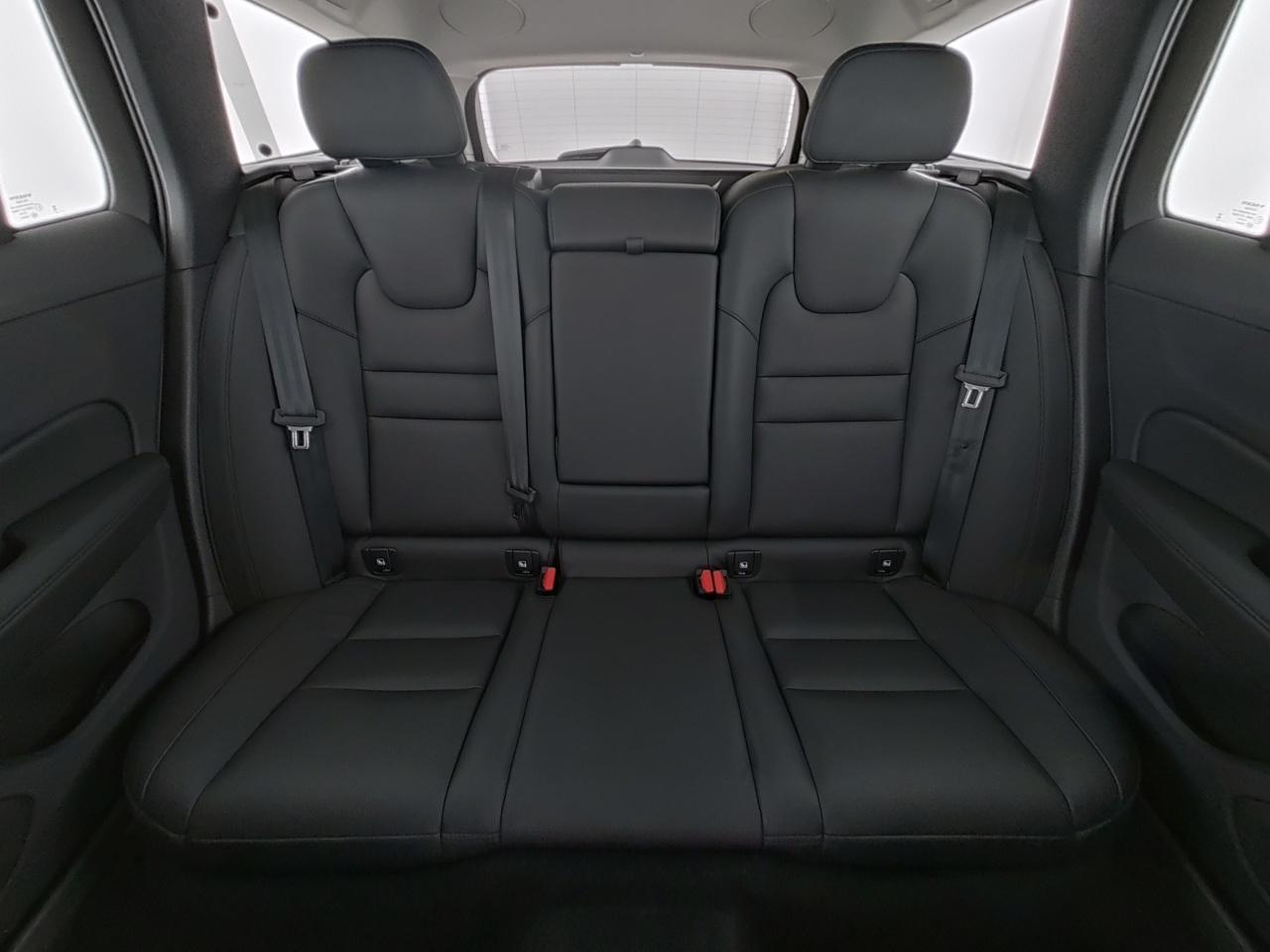 Volvo  V60 CC