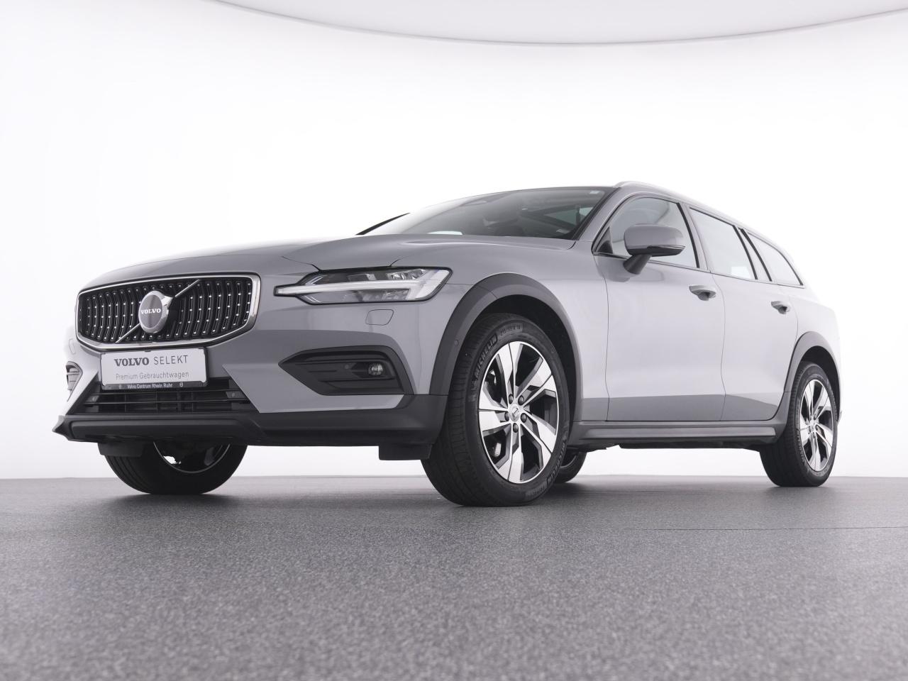 Volvo  V60 CC