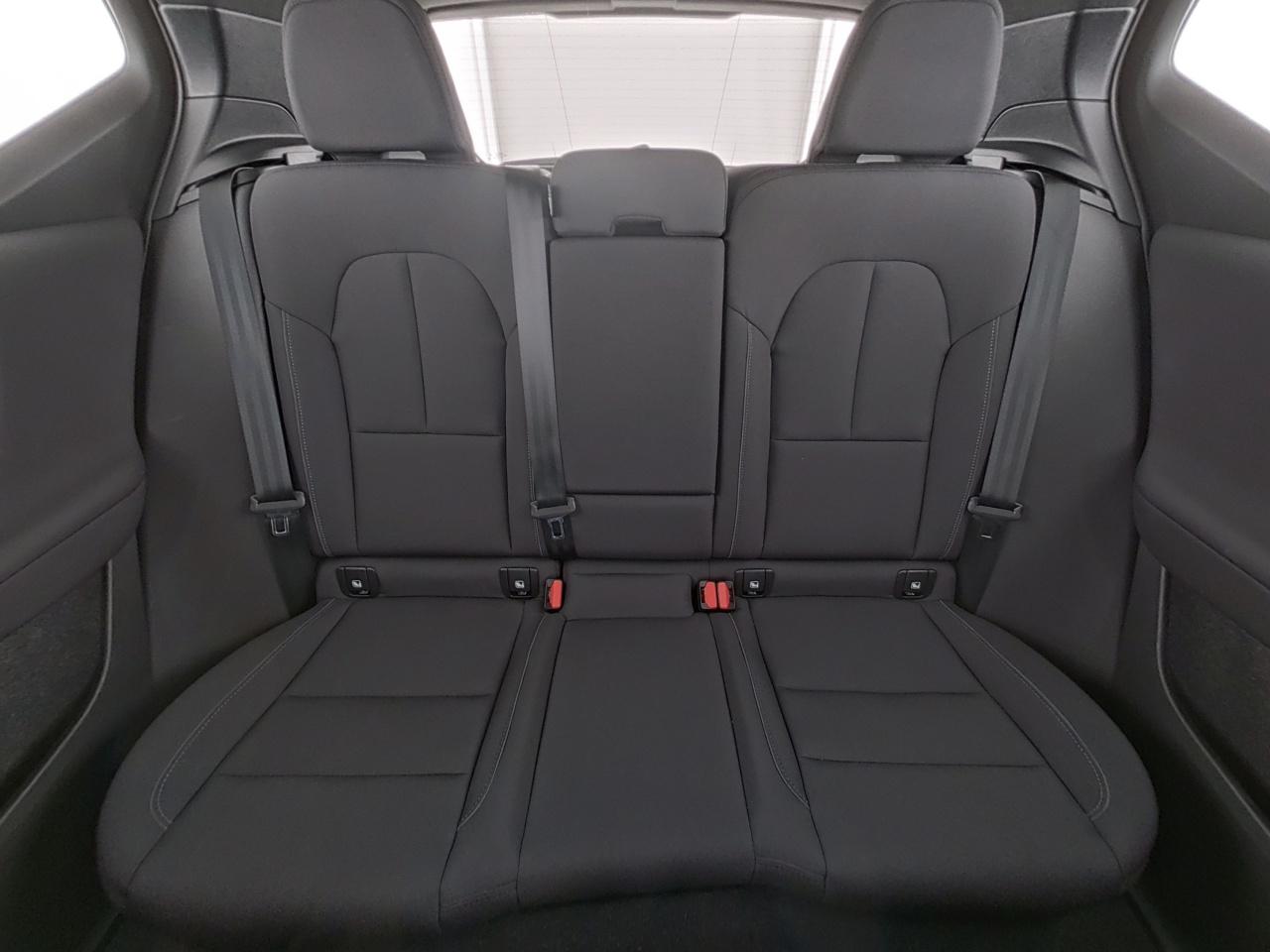 Volvo  XC 40