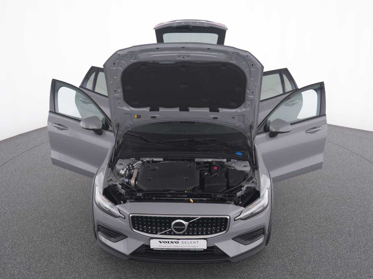 Volvo  CC
