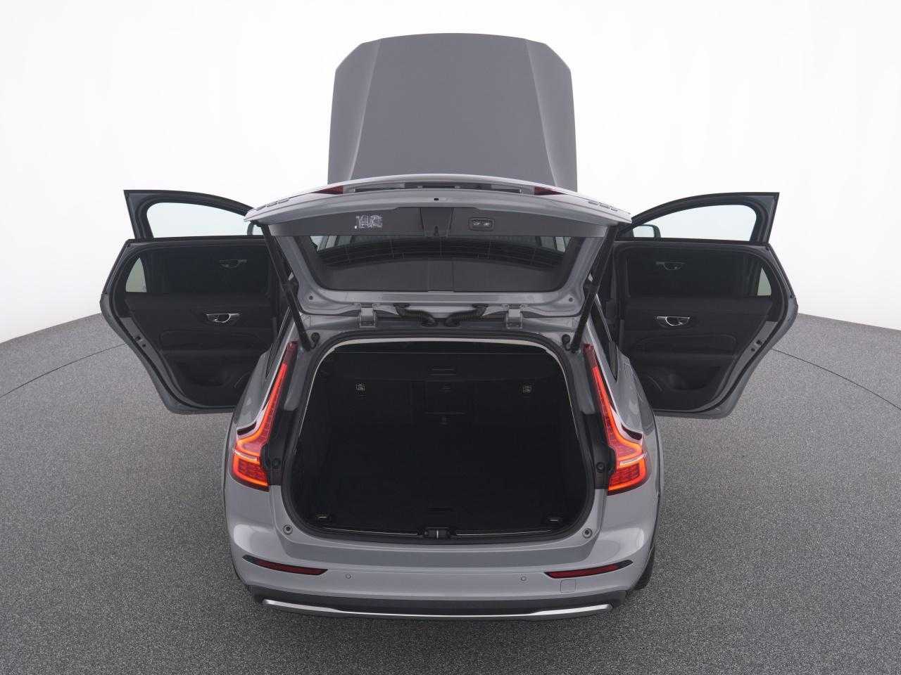 Volvo  CC