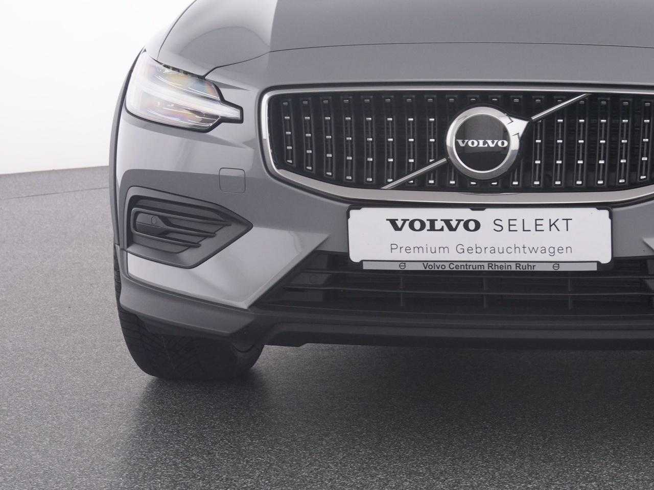 Volvo  CC