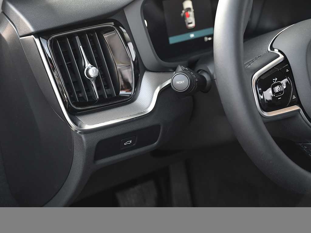 Volvo  CC