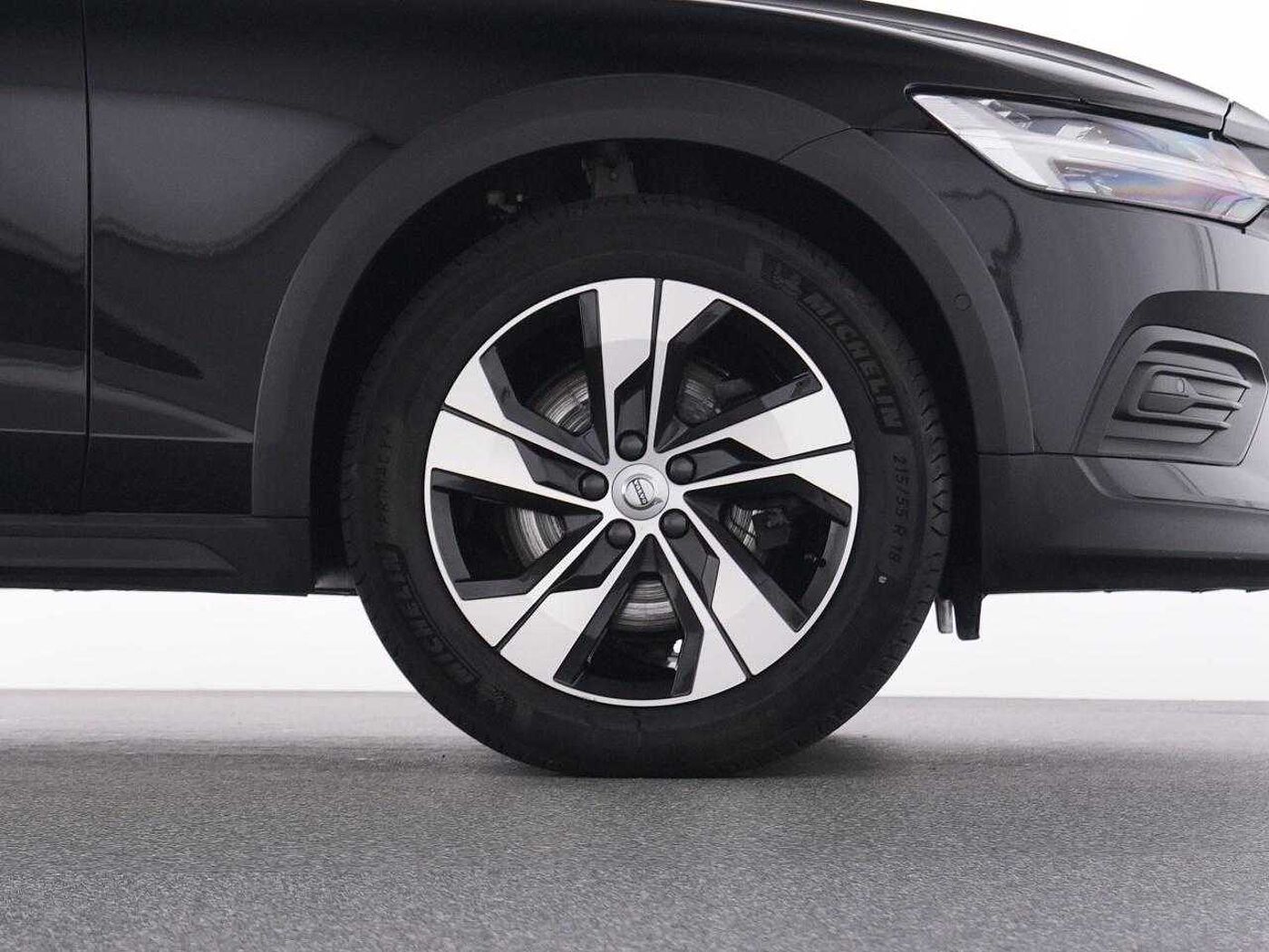 Volvo  CC