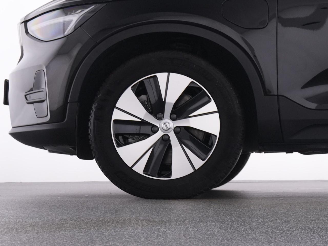 Volvo  XC 40