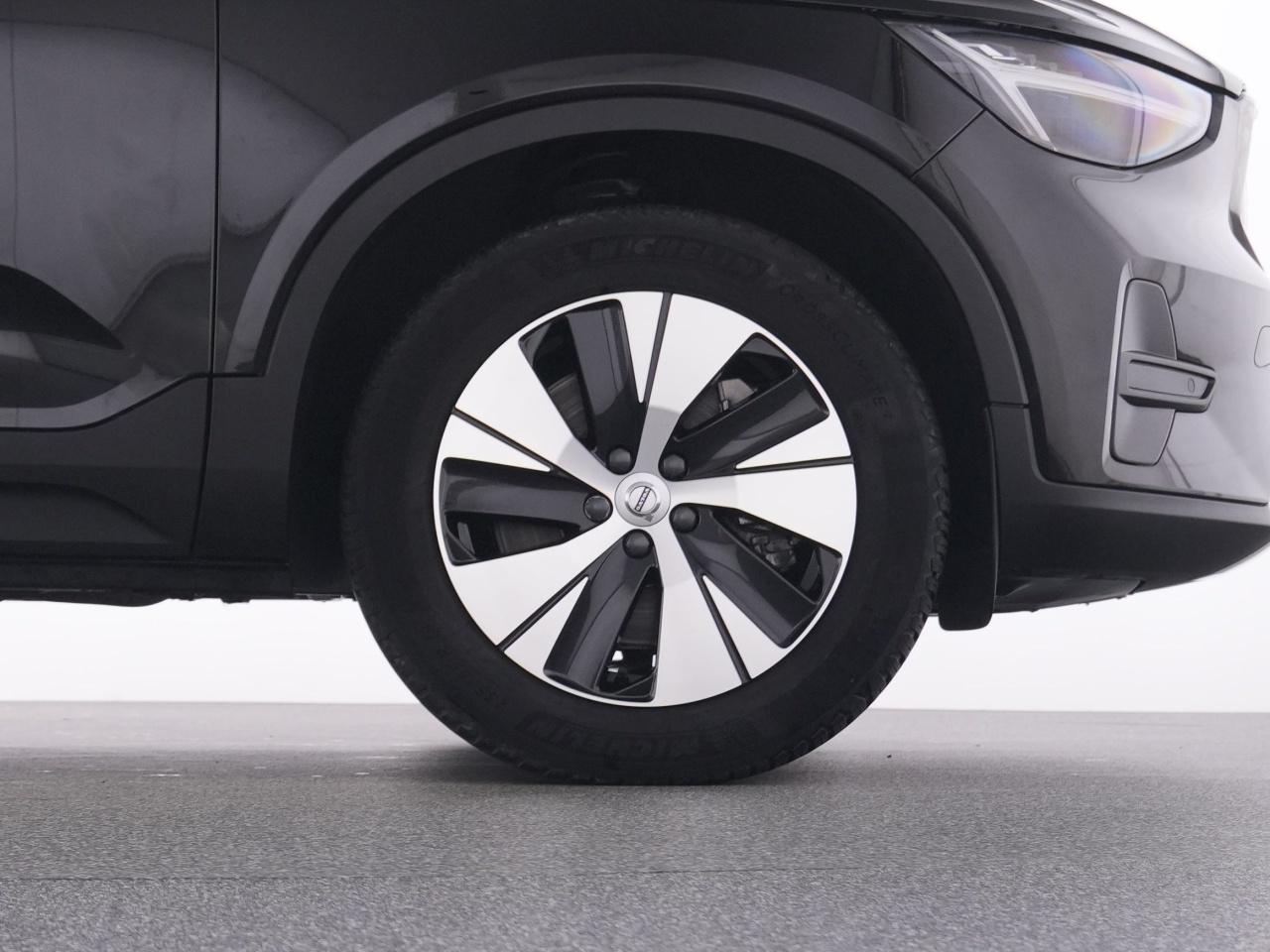 Volvo  XC 40