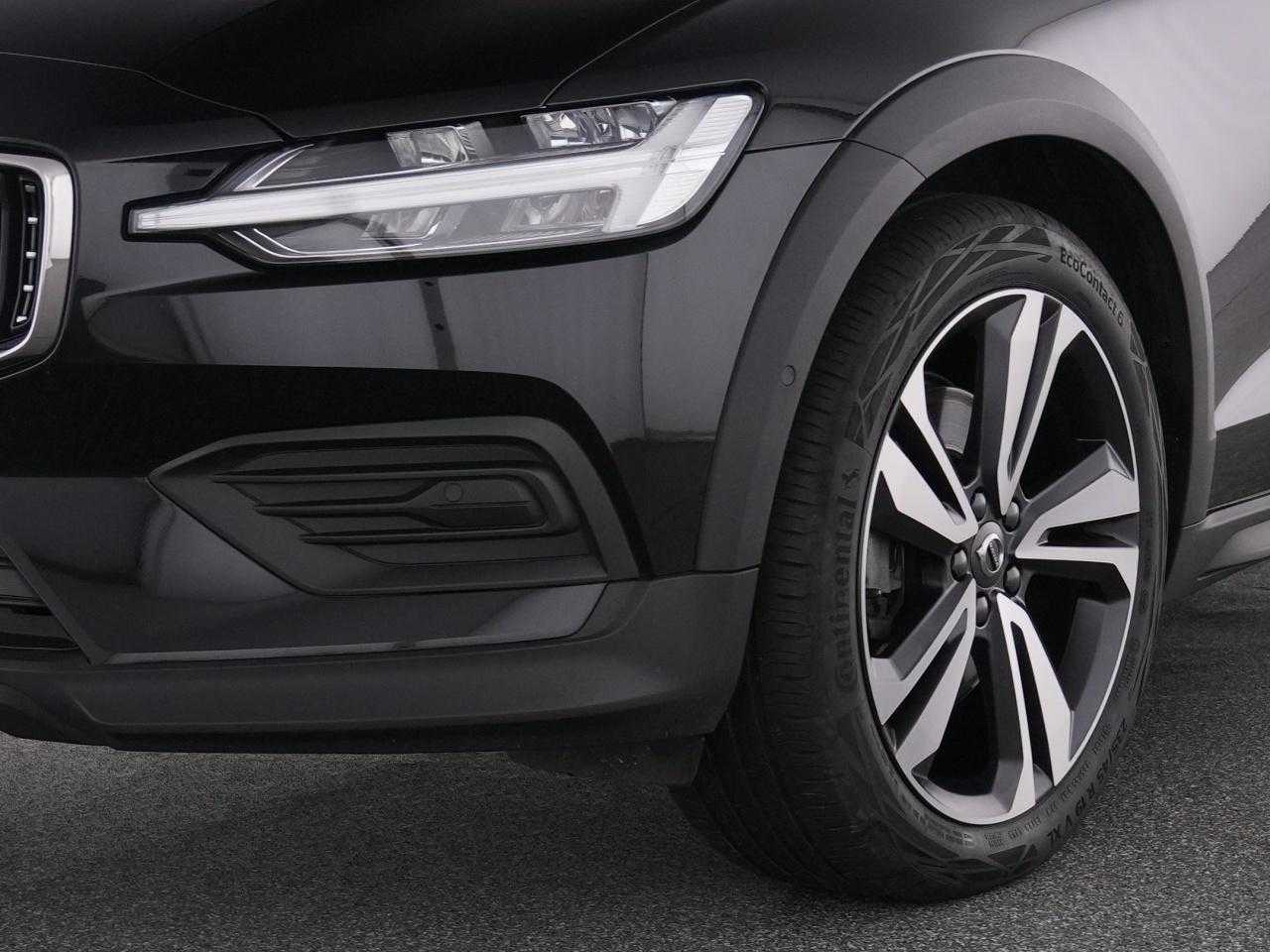 Volvo  CC
