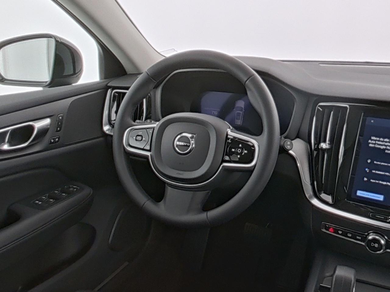 Volvo  CC