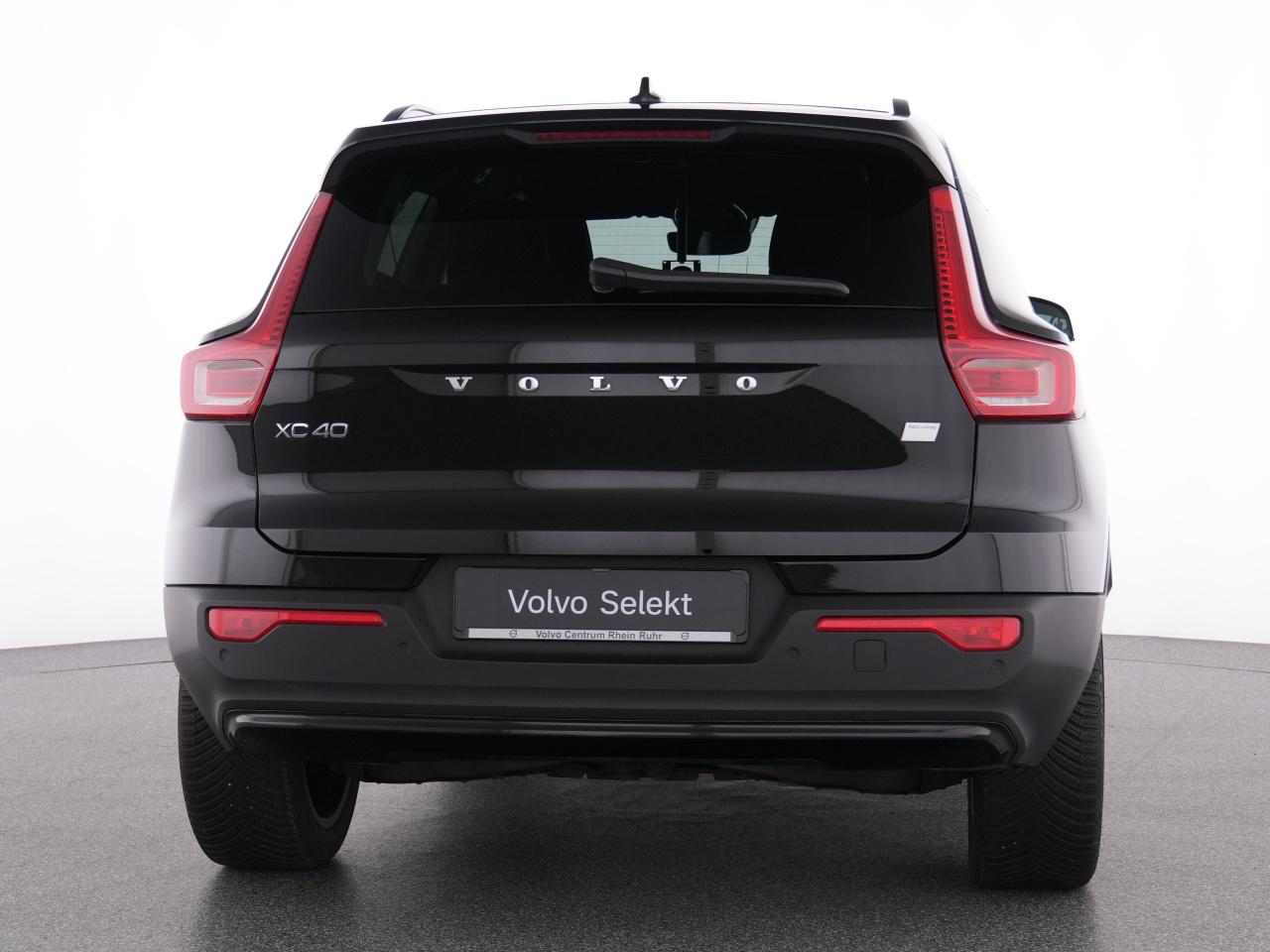 Volvo  XC 40