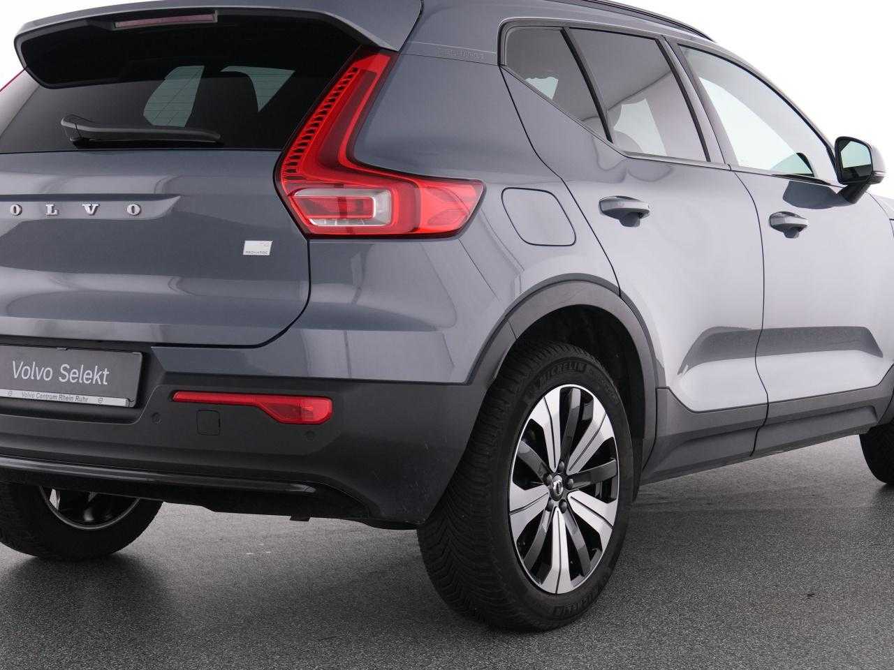 Volvo  XC 40