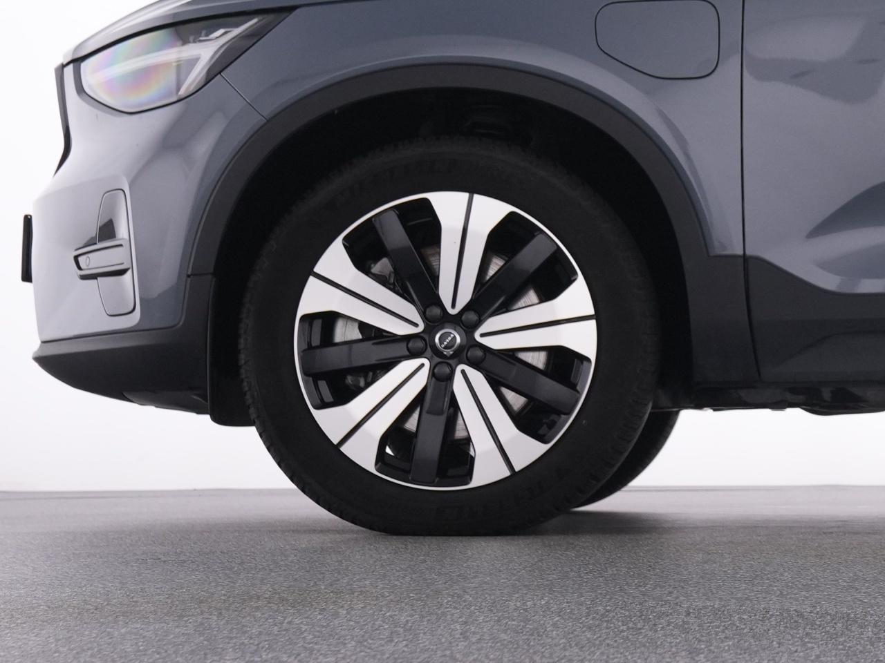 Volvo  XC 40