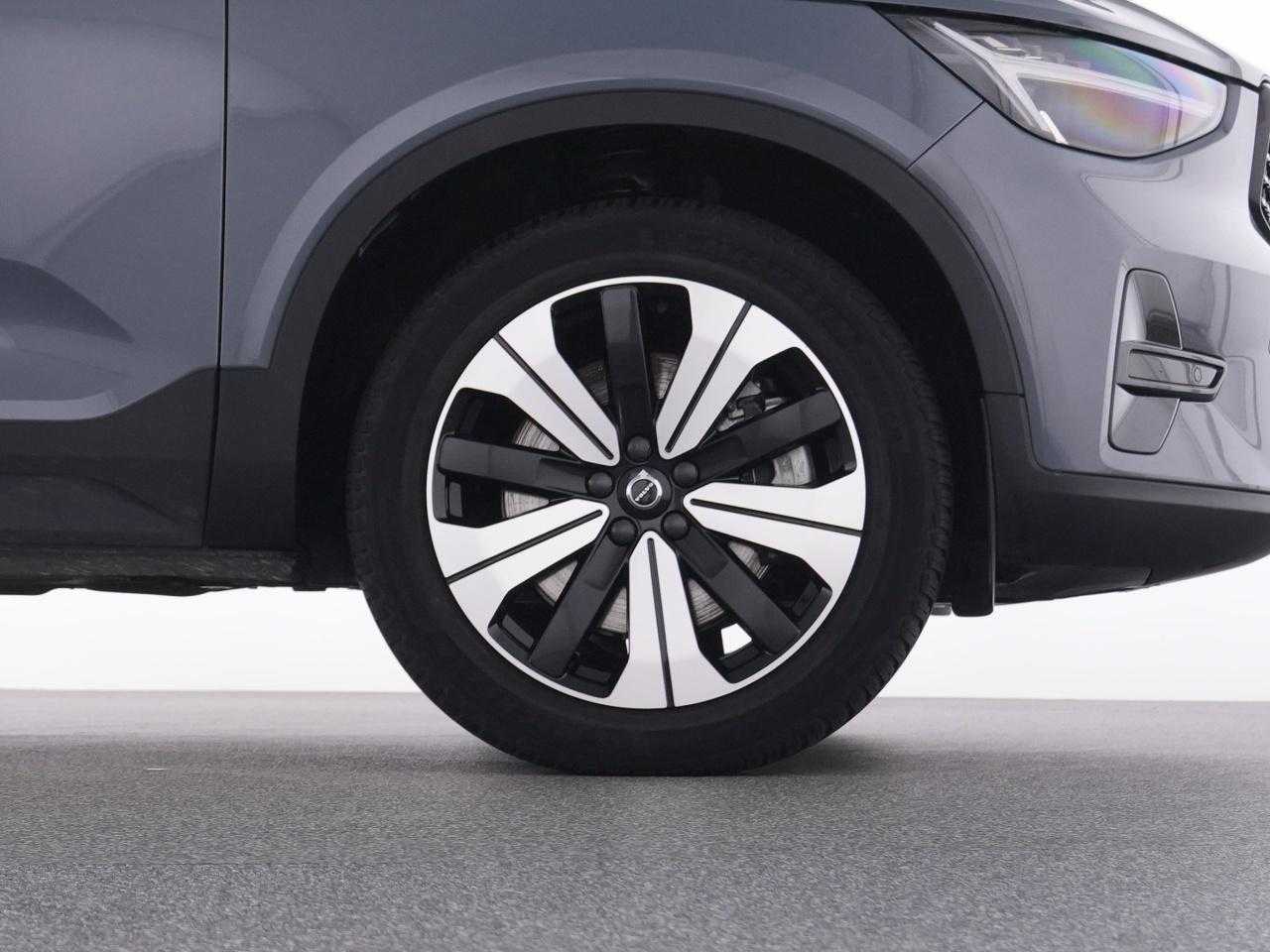 Volvo  XC 40