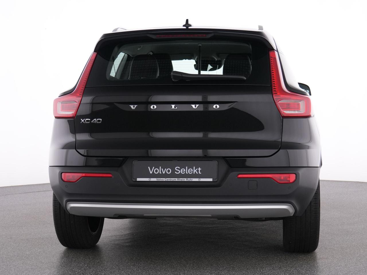 Volvo  XC 40