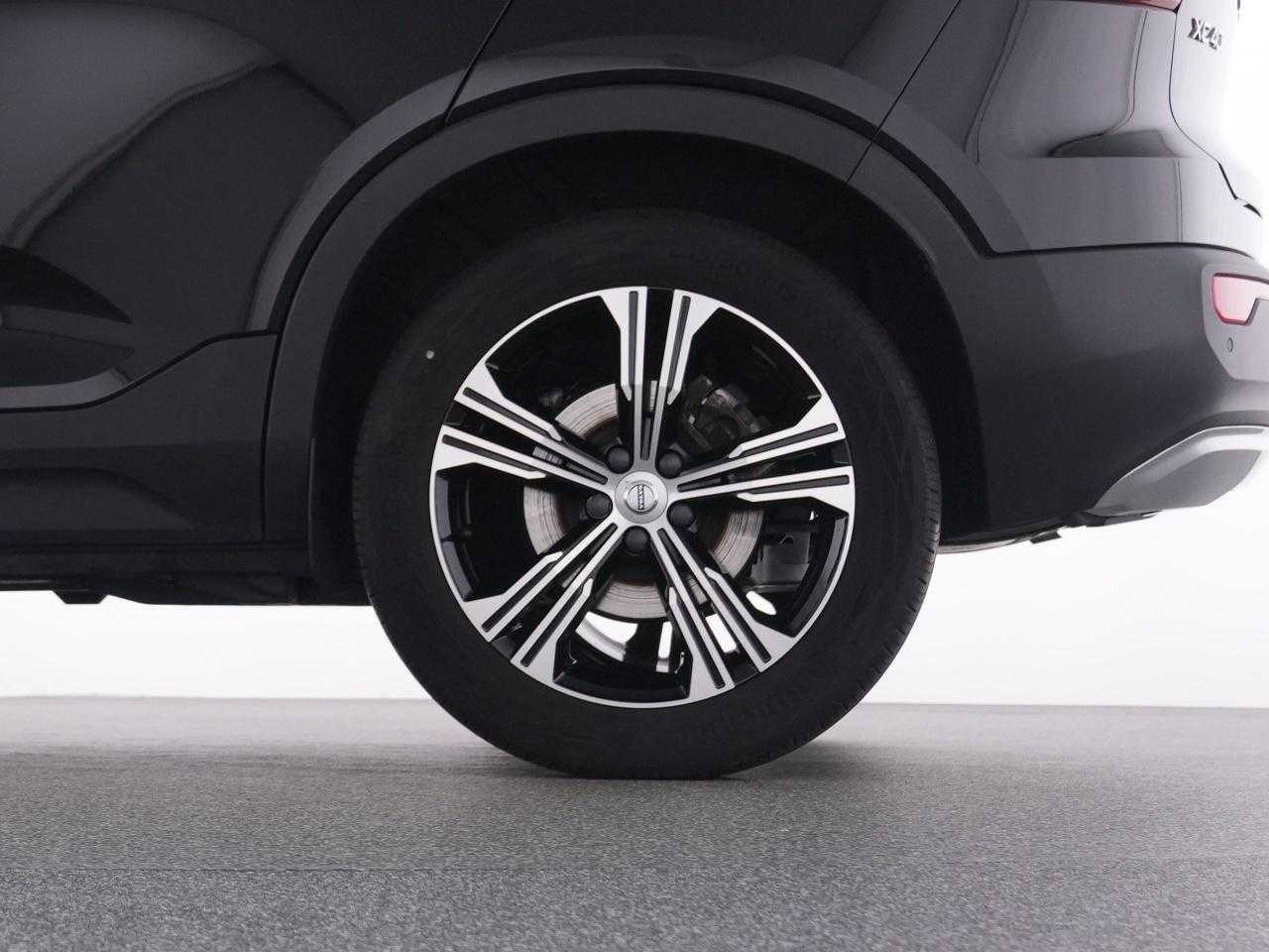 Volvo  XC 40