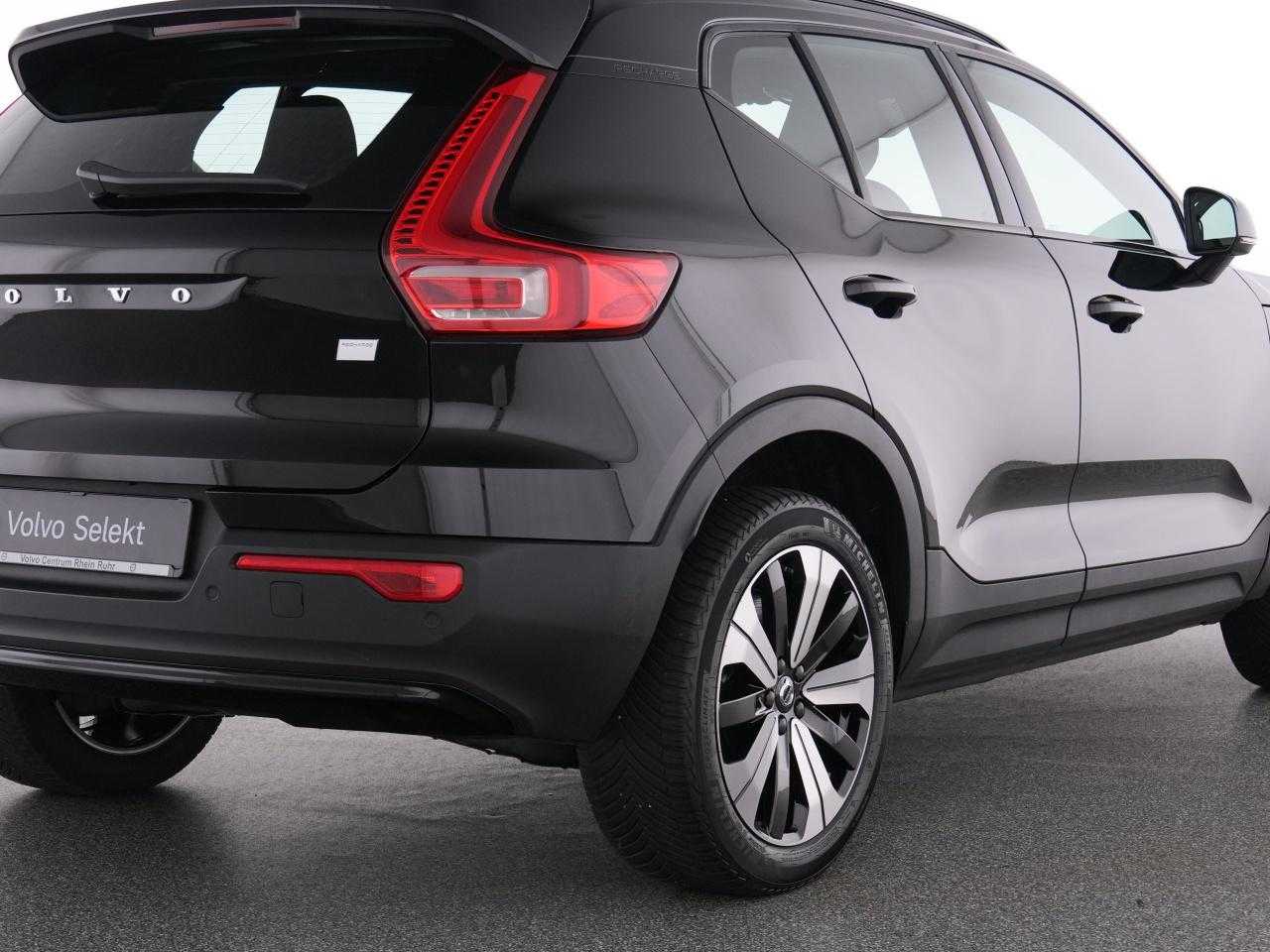 Volvo  XC 40