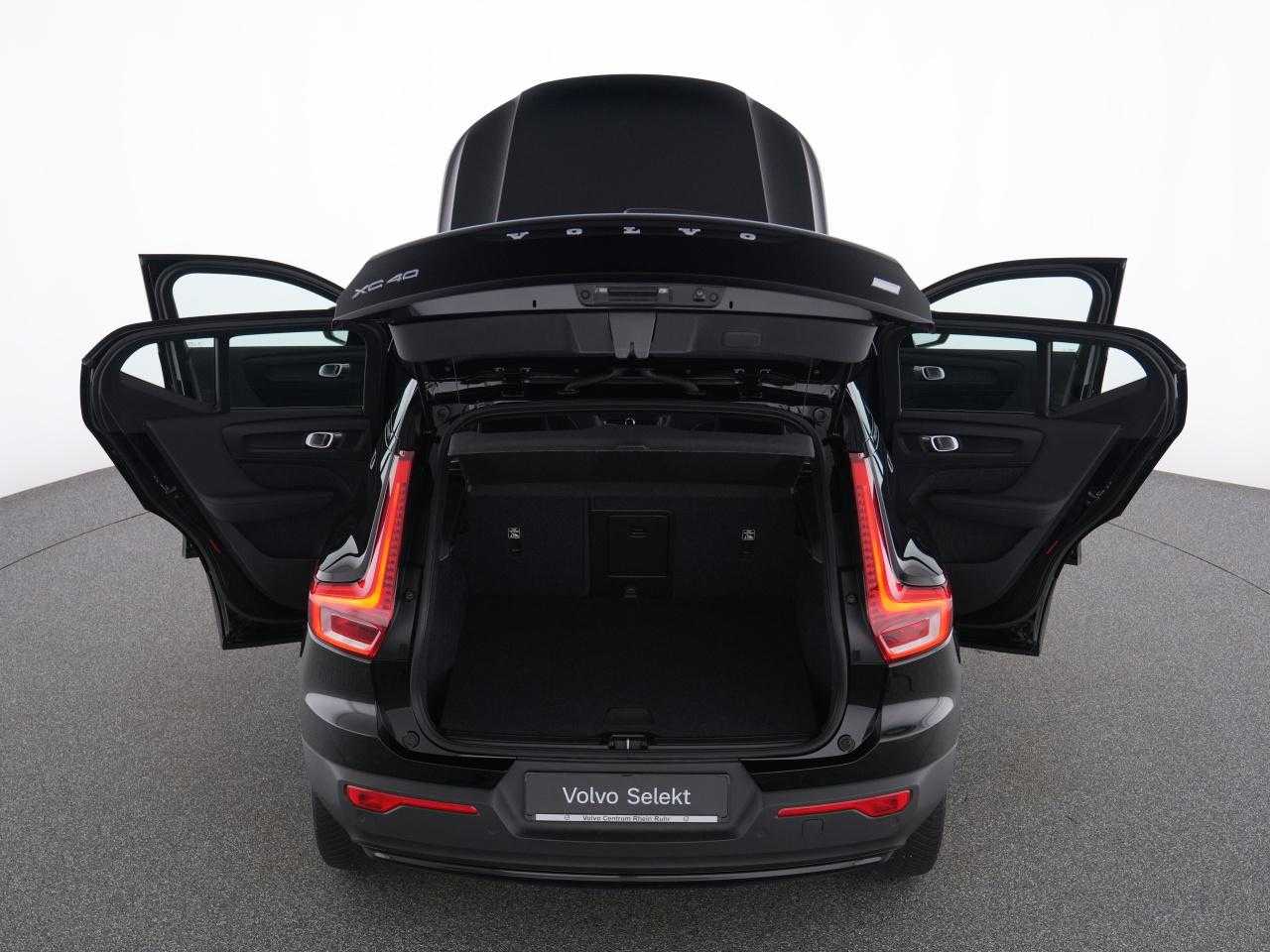 Volvo  XC 40