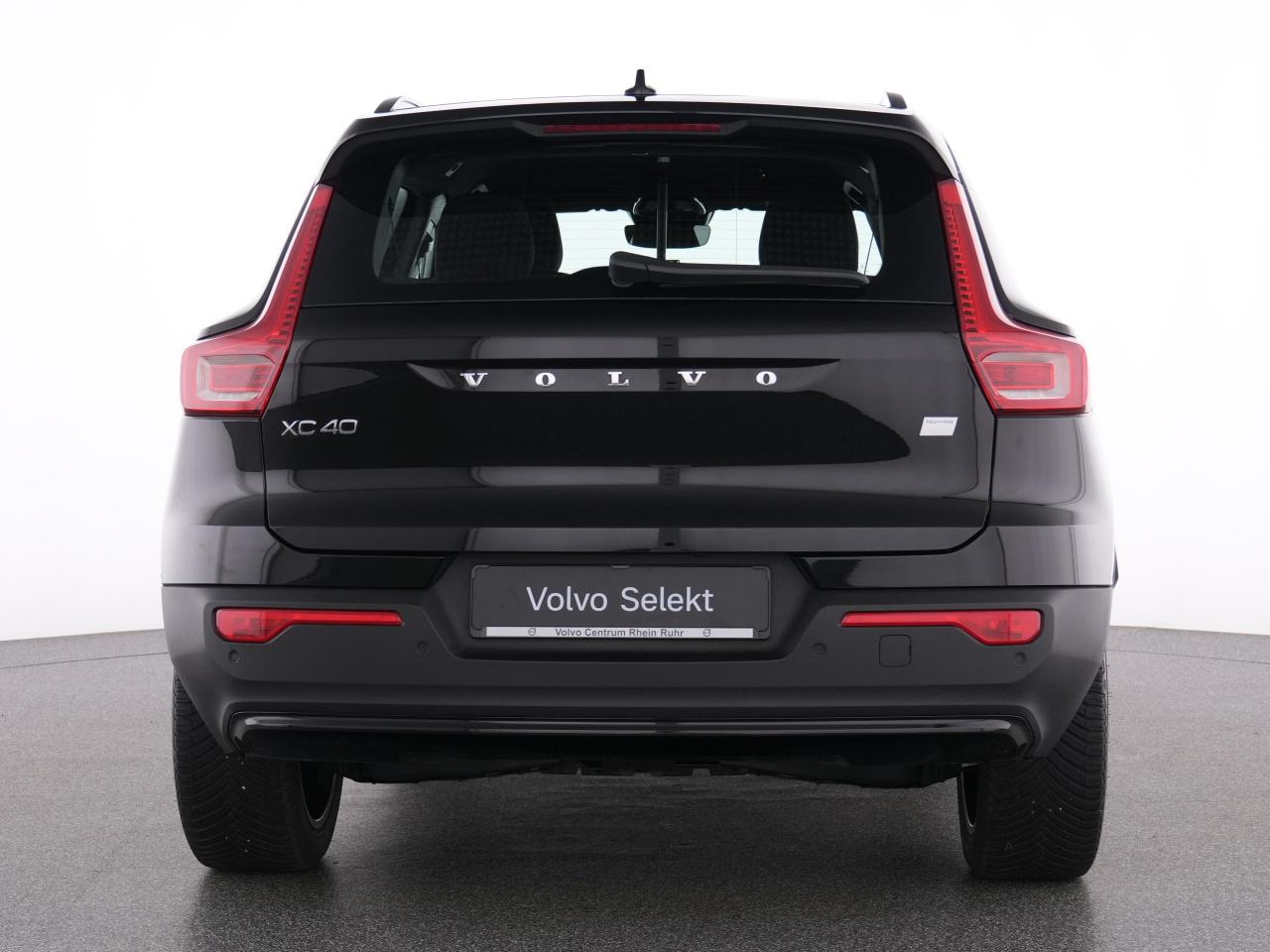 Volvo  XC 40