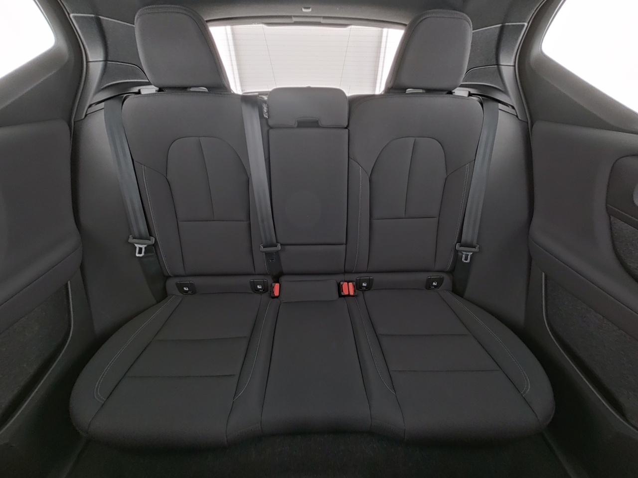 Volvo  XC 40