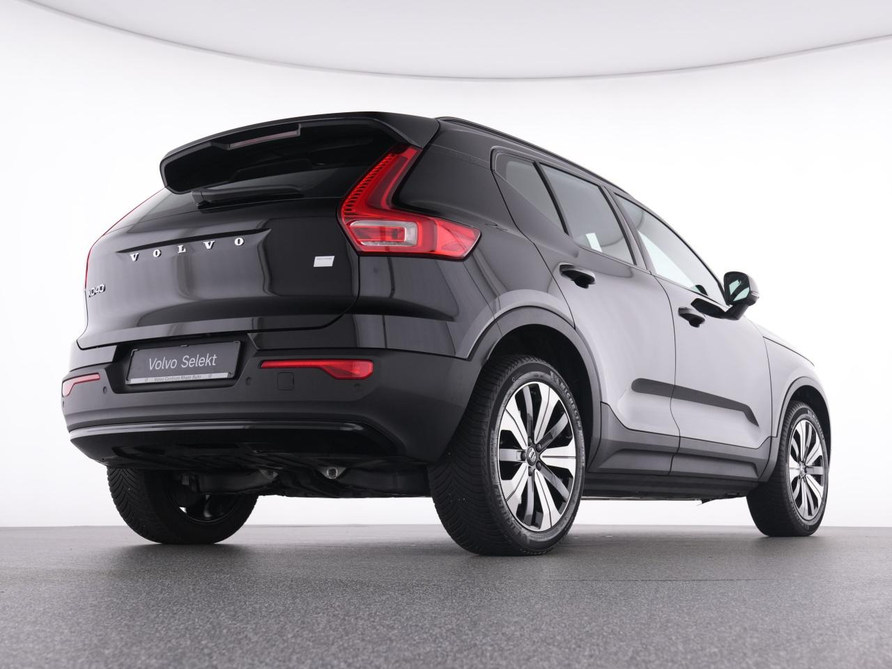 Volvo  XC 40