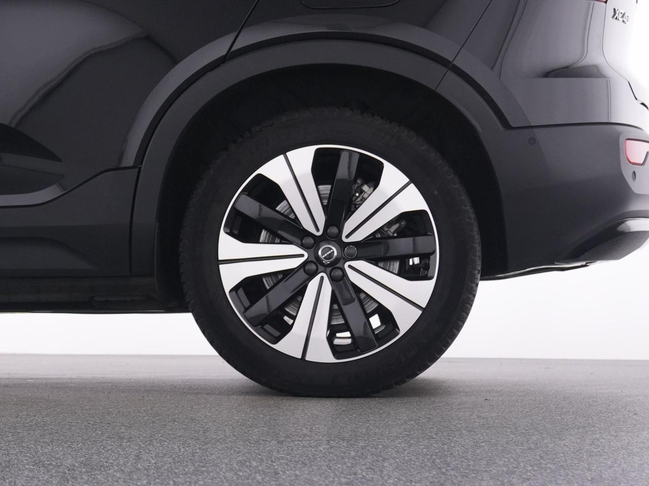 Volvo  XC 40