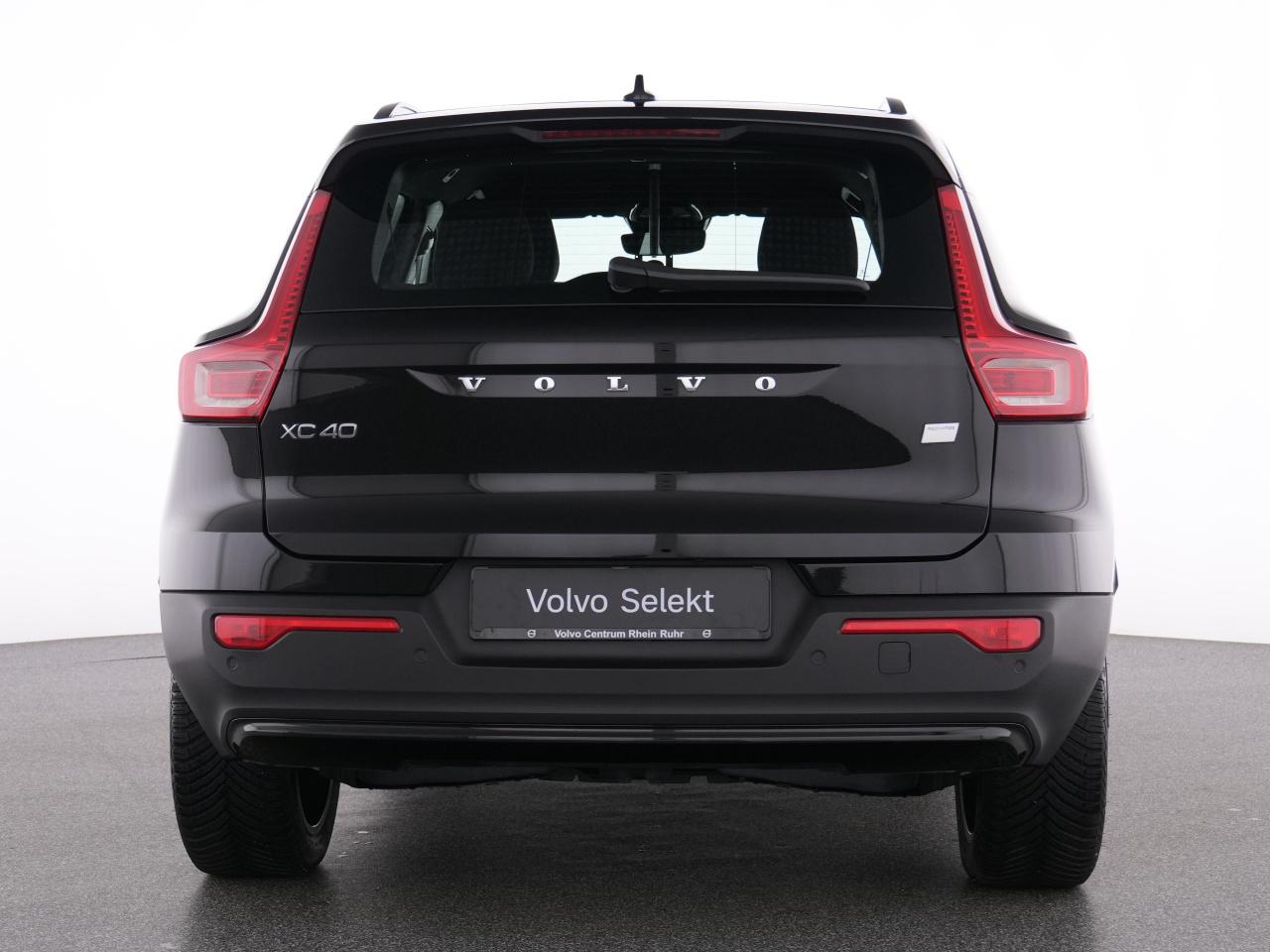 Volvo  XC 40