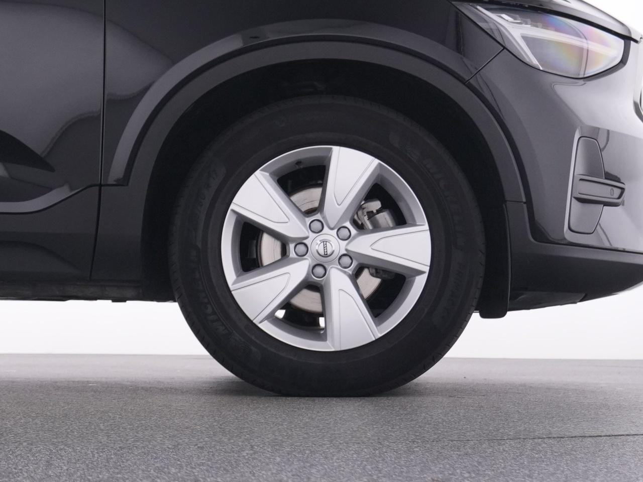 Volvo  XC 40