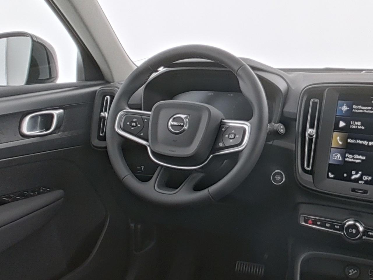 Volvo  XC 40