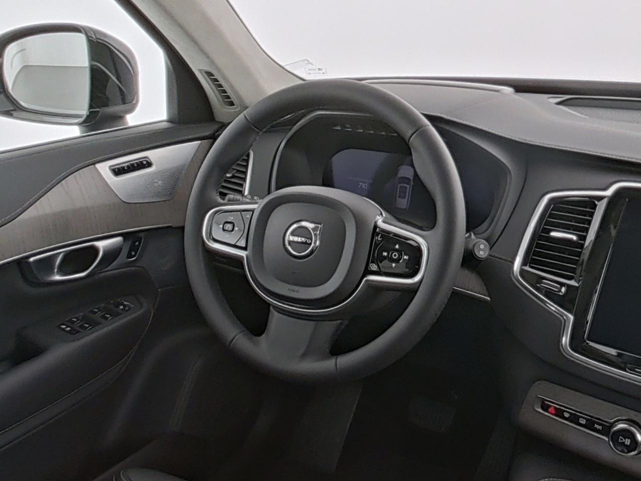 Volvo  XC 90
