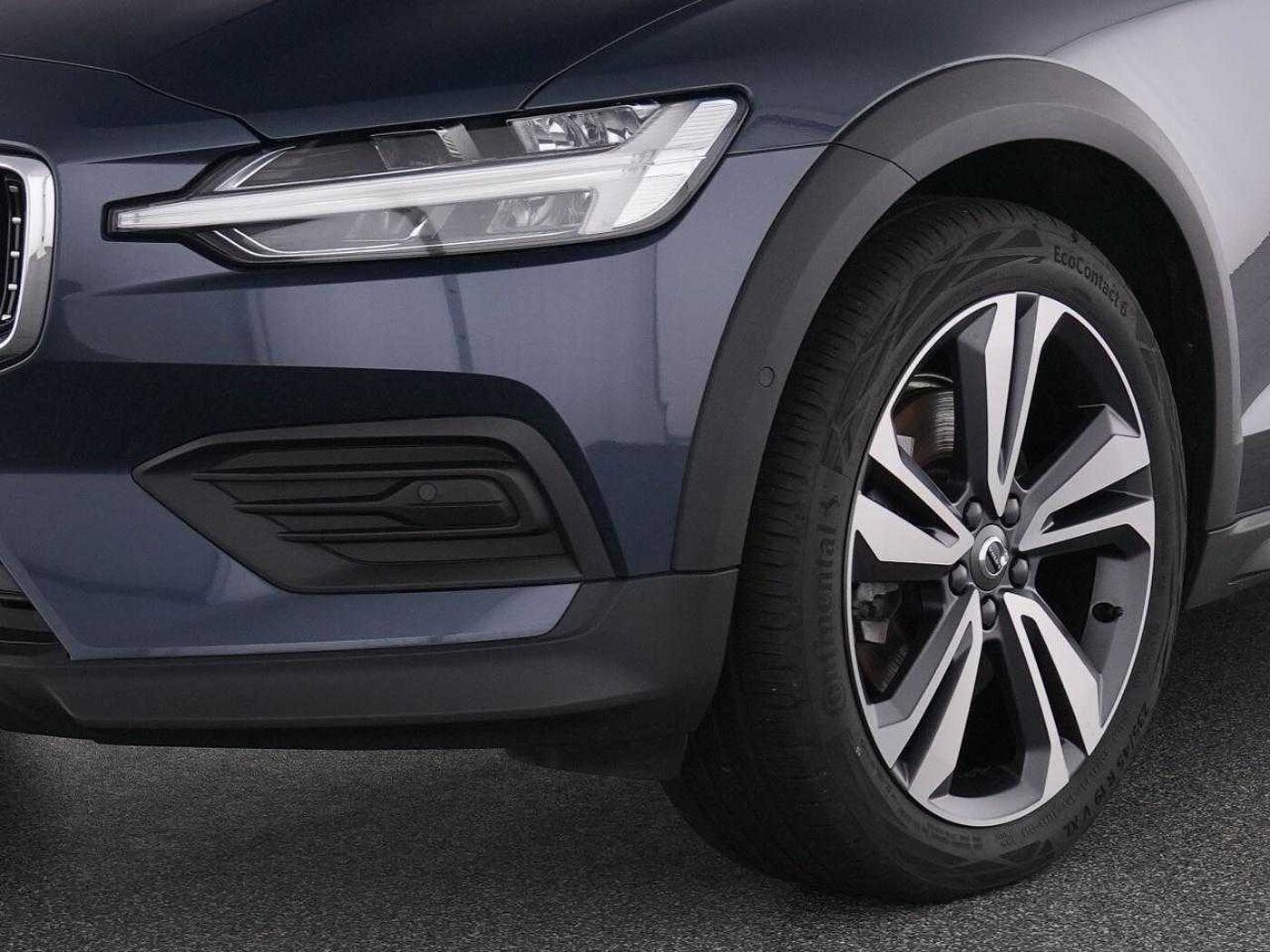 Volvo  CC