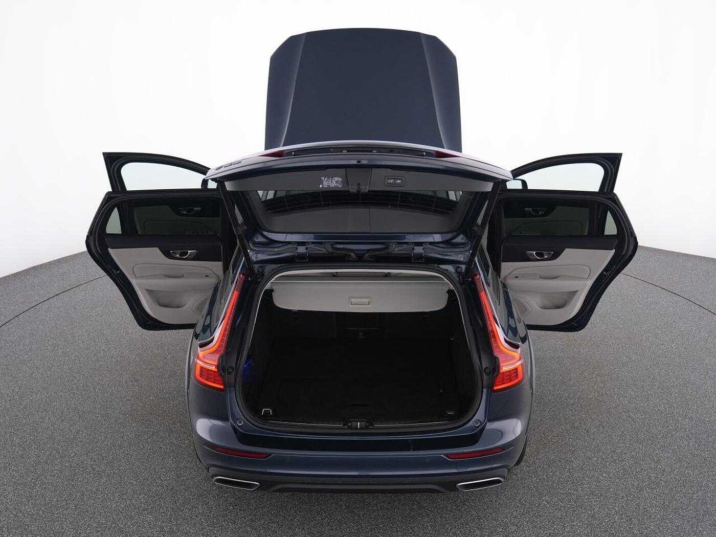 Volvo  CC