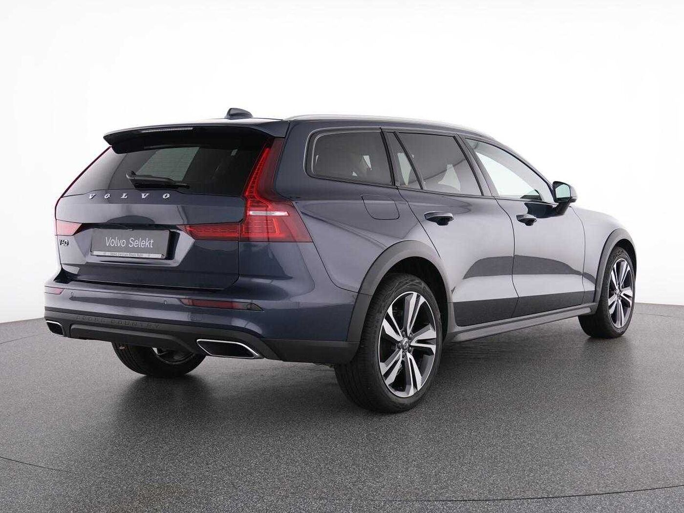 Volvo  CC